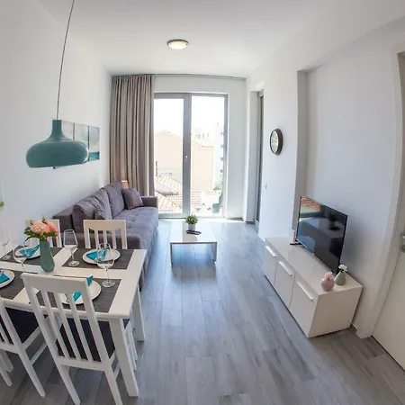 Apart Sky Residence With Sea View In Delmar-2