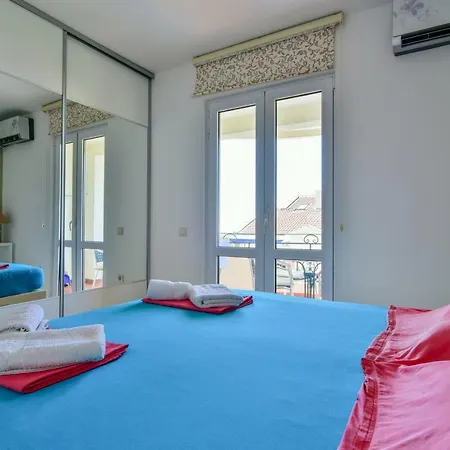 Lux Apartman Sofia-2