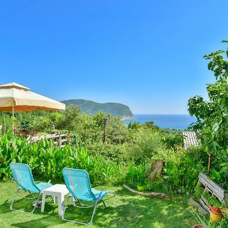 Pataki Guesthouse-2