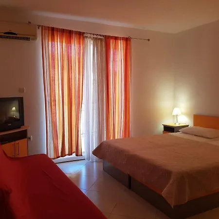 Apartments Galija-3