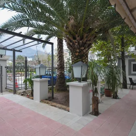 Oasis Seaside Rooms-3