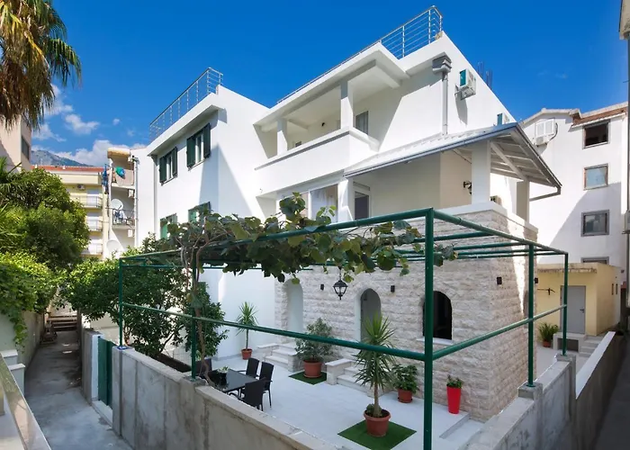 Mediterranean Apartment Budua