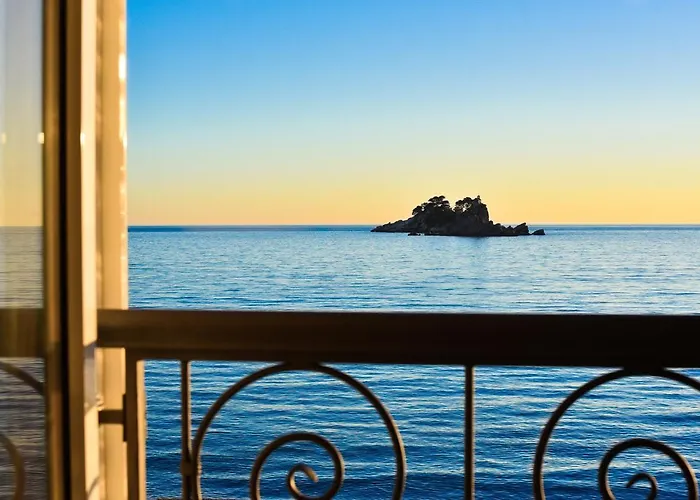 Galija Lux Petrovac Apartment