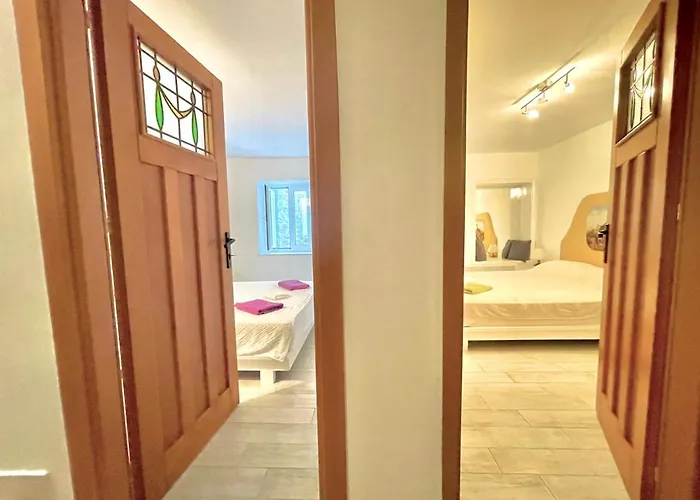 Family Two Bedroom House Old Town Budva
