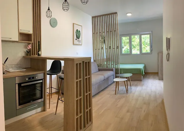 Cozy Apartment In The Old Bakery Residences Budva
