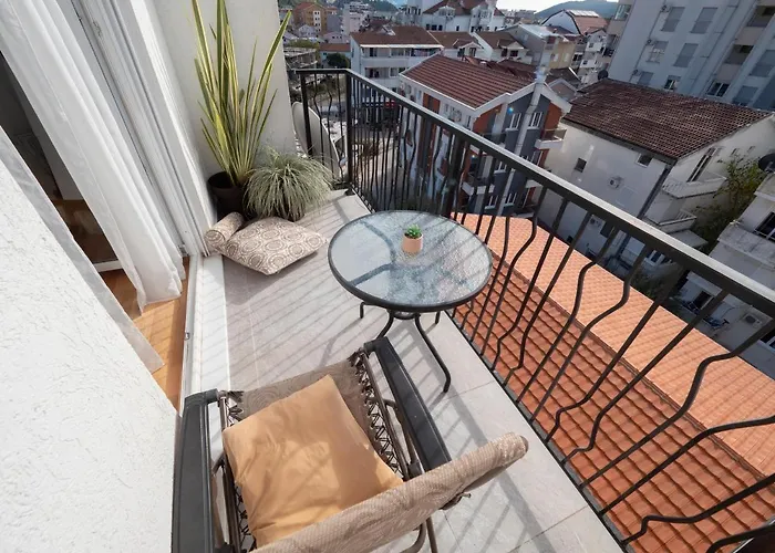 Pet friendly Lux Apartment Lada Budva