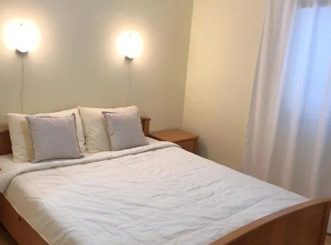 Petrovac Holiday Apartments 1