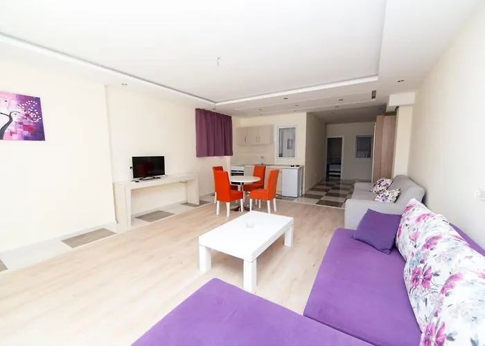 Hotel di lusso a Budua vicino a Spiaggia di Mogren