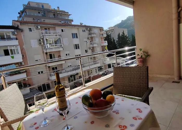Apartman Avanti Budua