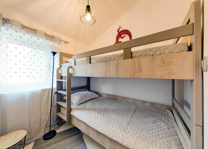 Old Town House Lina Apartment Budva