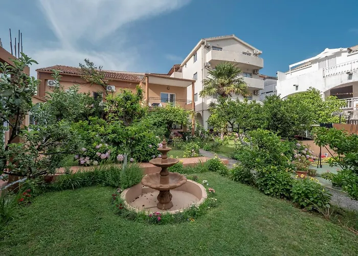 Pet friendly Casa Di Fratelli Hotel Budva