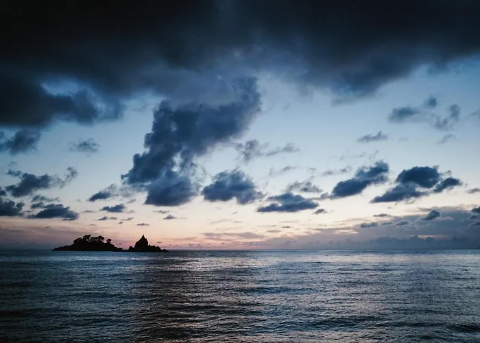 Petrovac Hotels With Pool