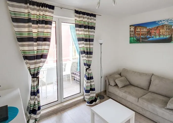 Pet friendly Irena Downtown Apartment Budva