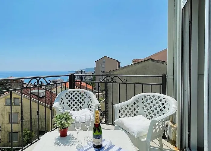 Apartmani Le Grand Bleu Becici Budva