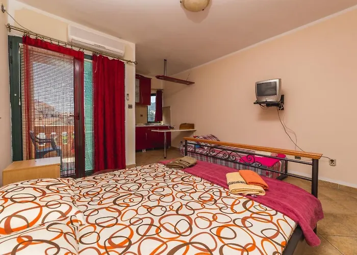 Joy Apartments 5 Budva