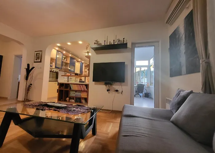 Pet friendly Family Apartment Maxema Budva