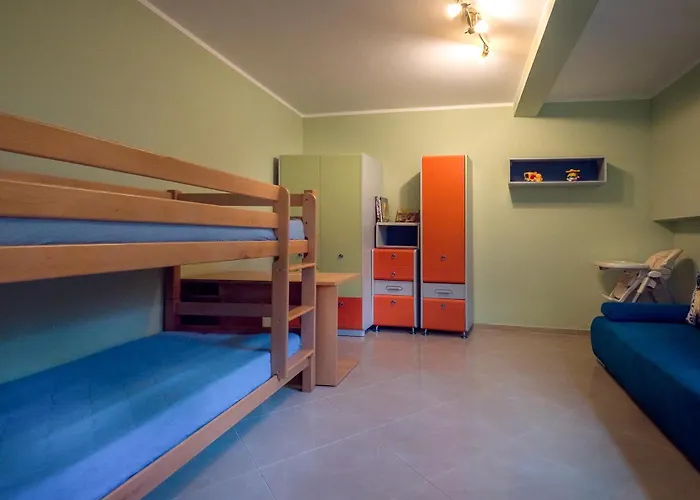 Huisdiervriedelijke Sunny&Cosy Apart, Rafailovici Budva