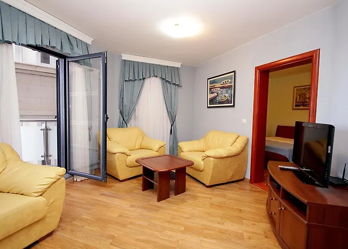 Plava Vila Beach Apartments Sveti Stefan