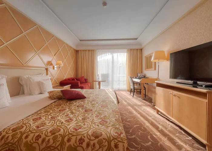 Hotel di lusso a Budua