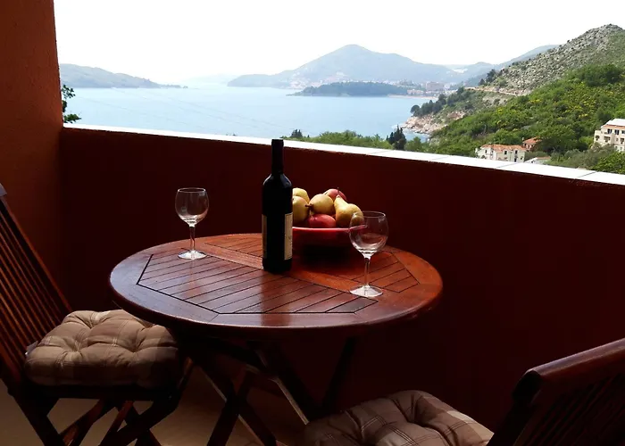 Apartments Danilo Kazanegra Sveti Stefan