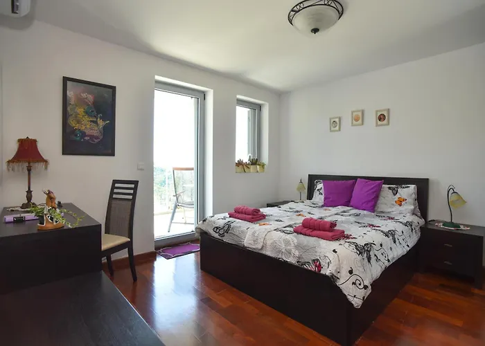 Panoramatic Apartment Petrovac na moru