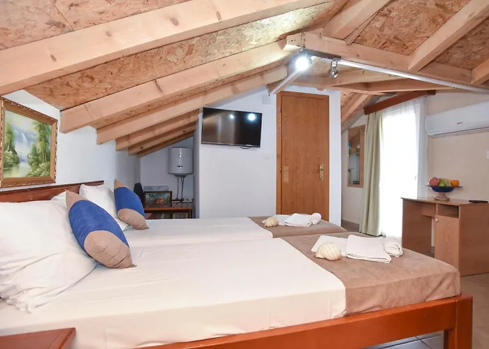 Apartments Pedja Zec Budva
