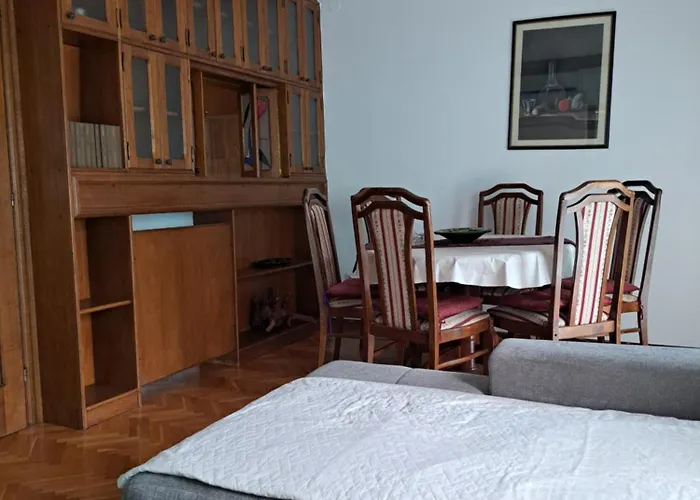 Djukanovic Apartments Budva