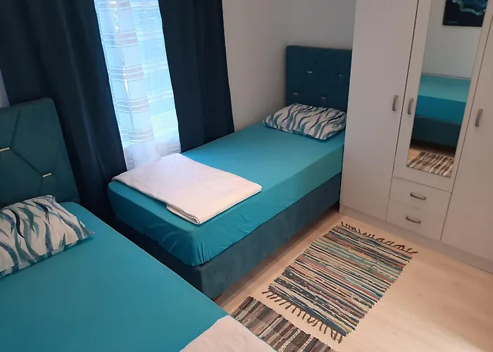 Mirta Apartments Family Farm Budva