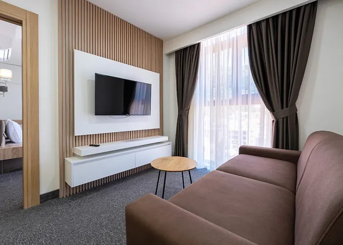 Rooftop Apartments & Rooms Budva