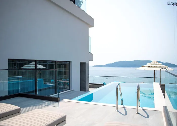 Katamare Hotel Budva