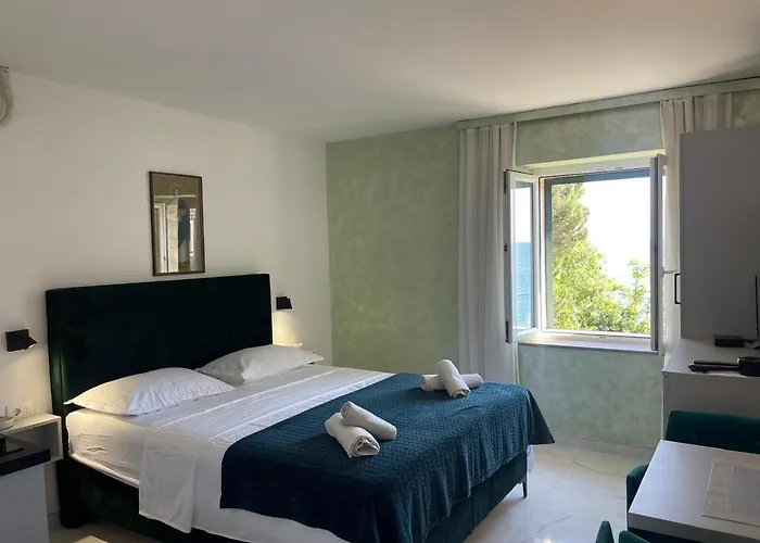 Apartments Adria Petrovac