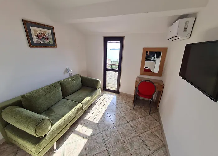 Apartmani Dalex Budua