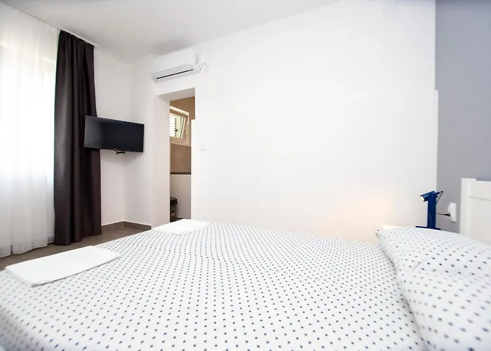 Apartments Mika Budva