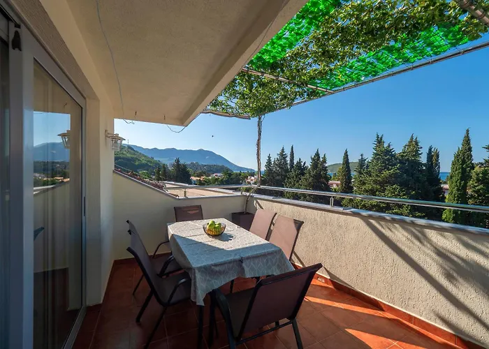 Dobrljanin Lux Apartment Budva