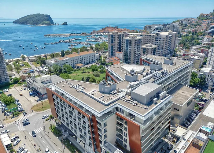 Condo Studio Plaza Budva