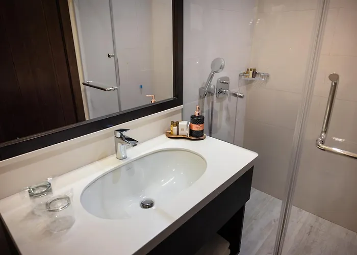 Budva hotels near Dukley European Art Community