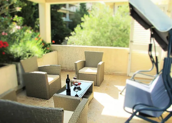 Apartments Maris Petrovac