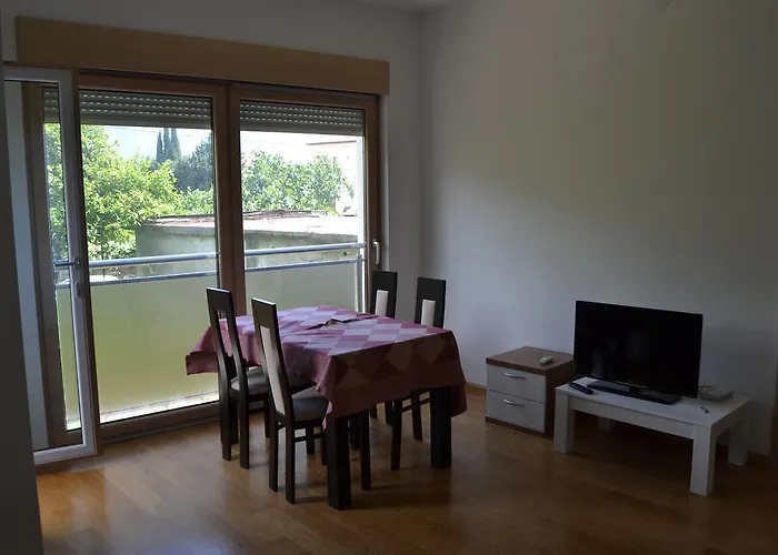 Masha Apartment Budva
