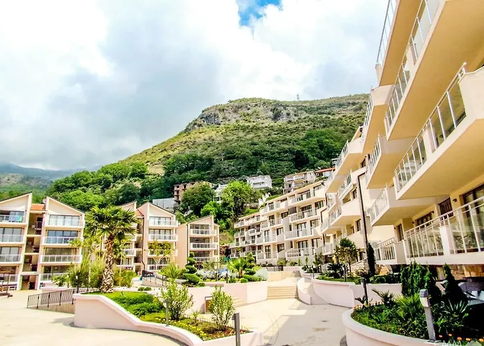 Montetrest Apartments Sveti Stefan