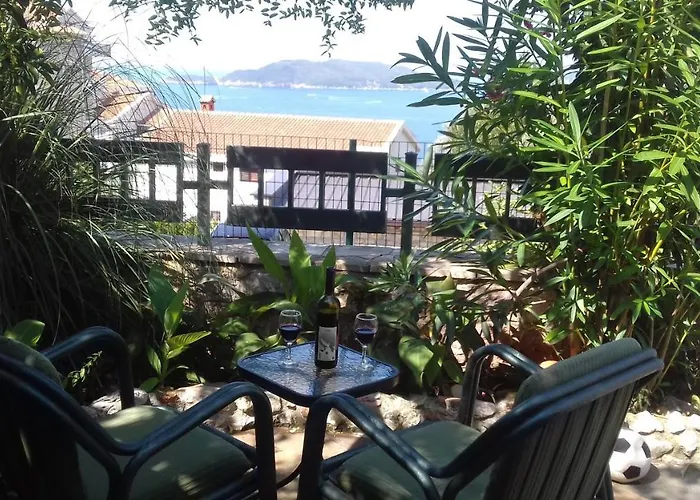 Apartment Irena Sveti Stefan che accetta animali