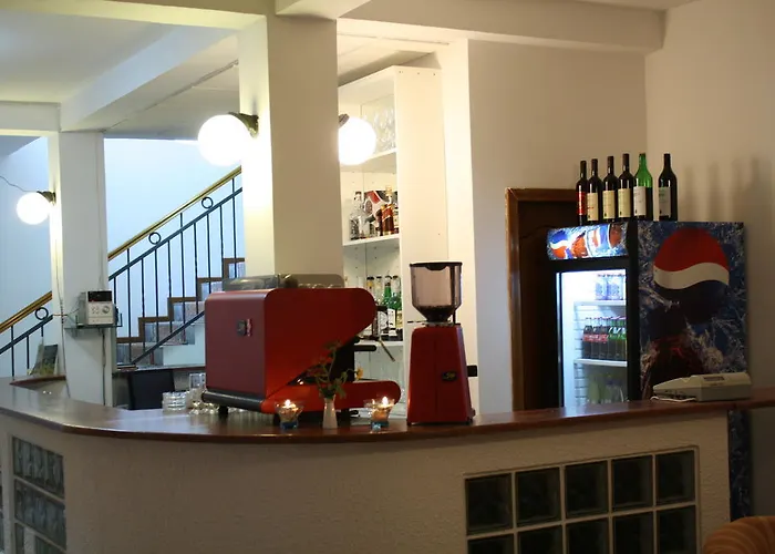 Petrovac Cheap Hotels near Tsukiji Market