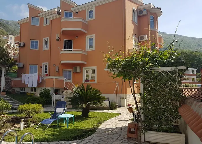 Hôtel Vila Koral à Petrovac acceptant les animaux