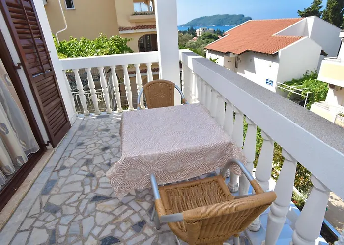 Apartments Mara Budva