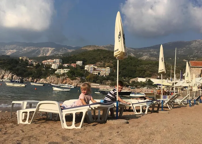 Sunny Apartment Przno-Milocer Sveti Stefan