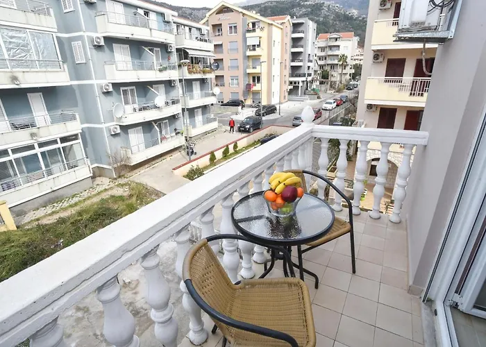 Apartment Nada Budua che accetta animali