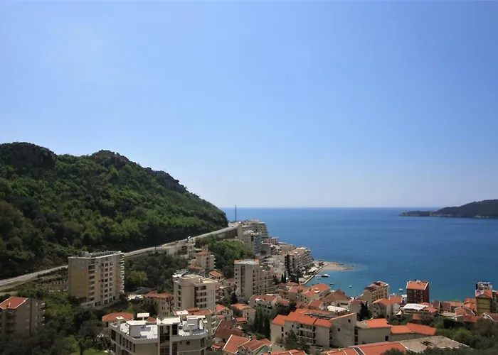 Amazing Sea View Apartment Zatvoren Budva