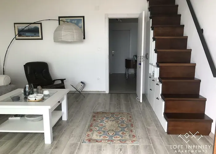 Loft Infinity Apartment Petrovac