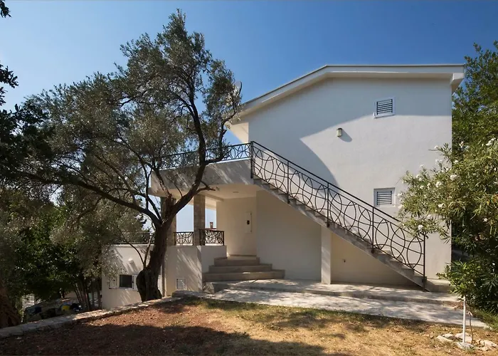 Dolores Apartments Petrovac